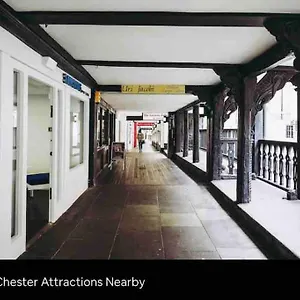 2 Bedroom Apartment Chester